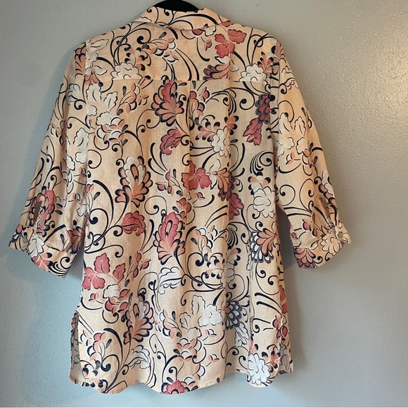 Chicos Floral Print Linen 3/4 Sleeve Blouse - Picture 2 of 5